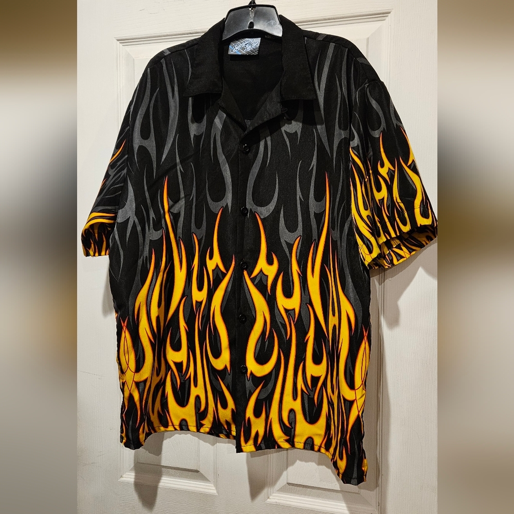 SAPPHIRE LOUNGE BUTTON UP SHIRT